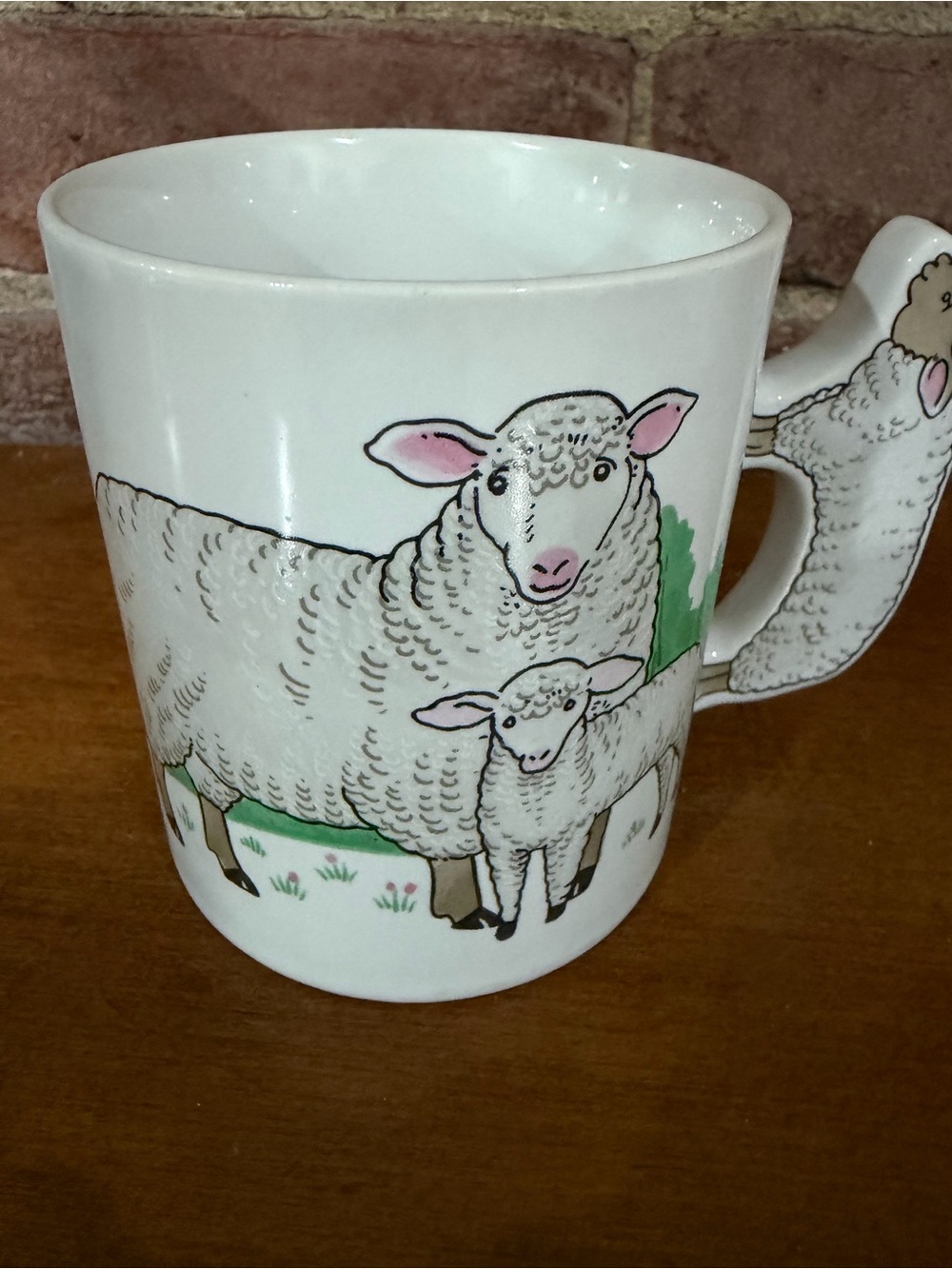 Vintage “rare” made in Japan sheep unique coffee/tea mug - Picture 2 of 5
